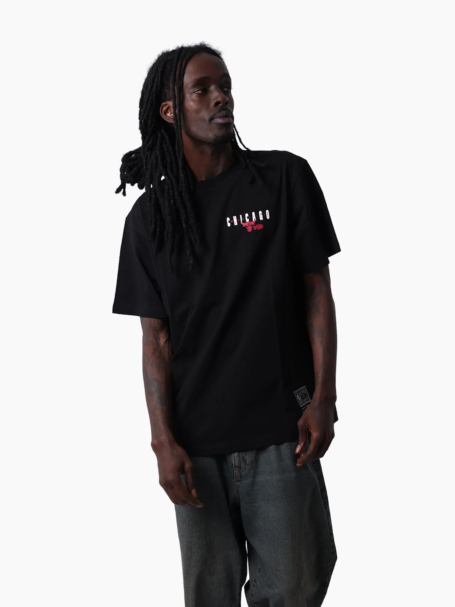 Chicago Bulls 6 Time Tee - Image 4