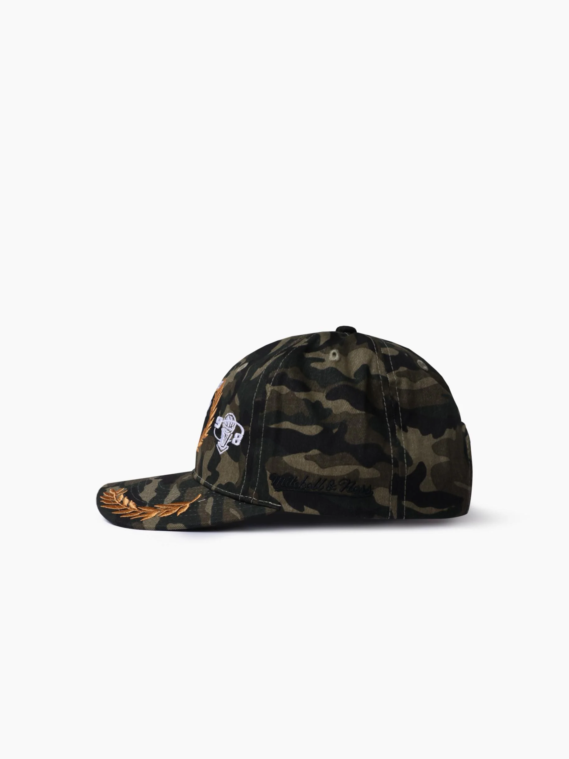 Chicago Bulls Camo Text & Stars Origins Snapback - Image 3