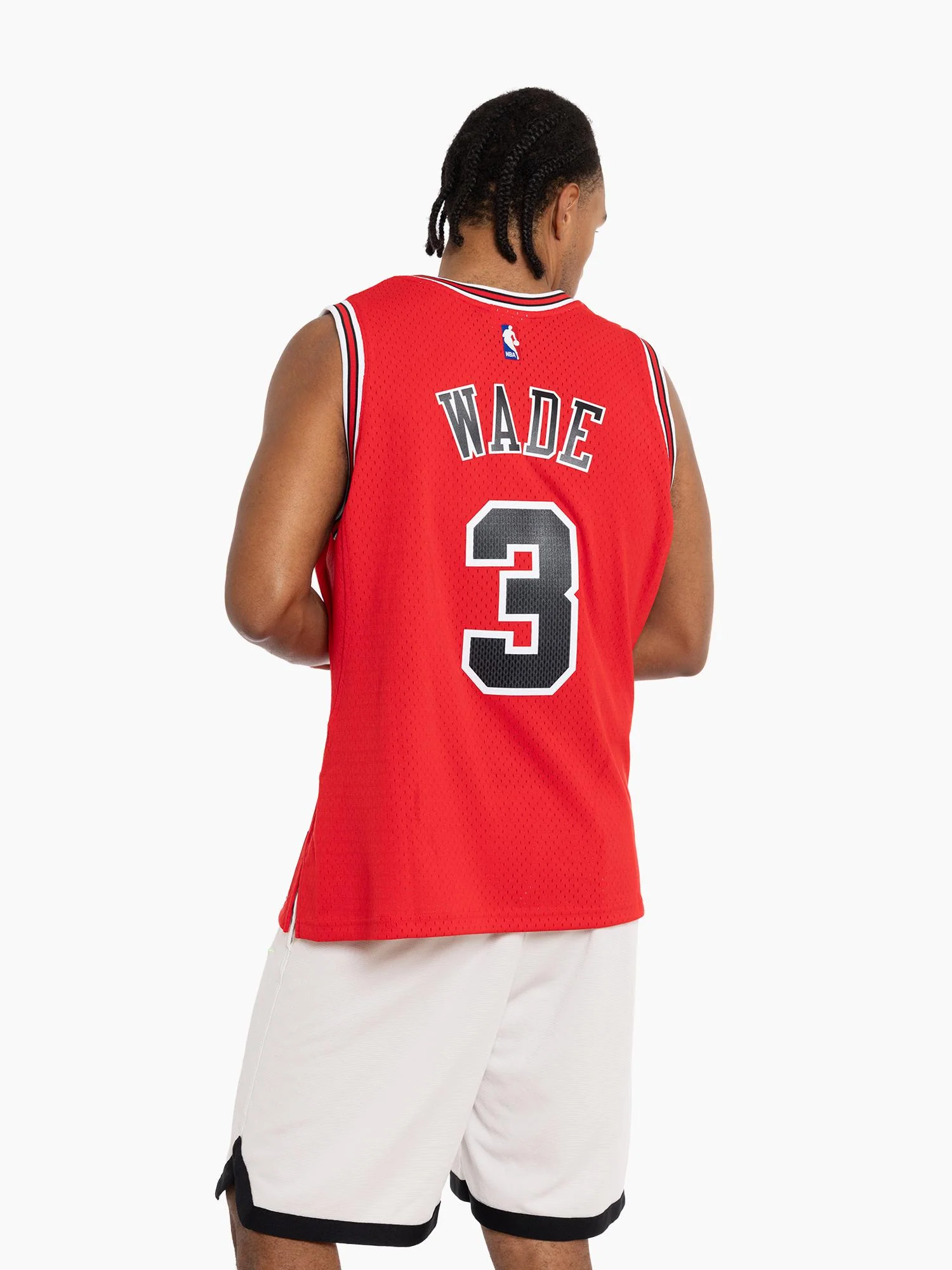 Dwyane Wade 2016-17 Chicago Bulls Swingman Jersey - Image 3