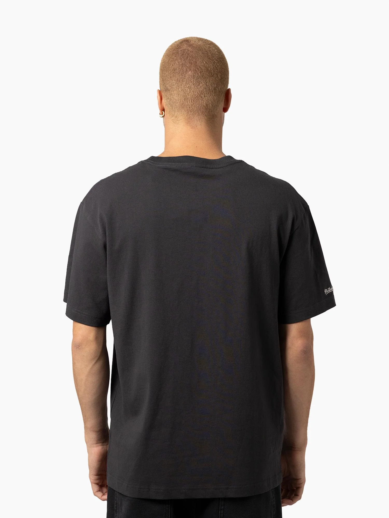 Allen Iverson Philadelphias 76ers Freeze Frame Tee - Image 4