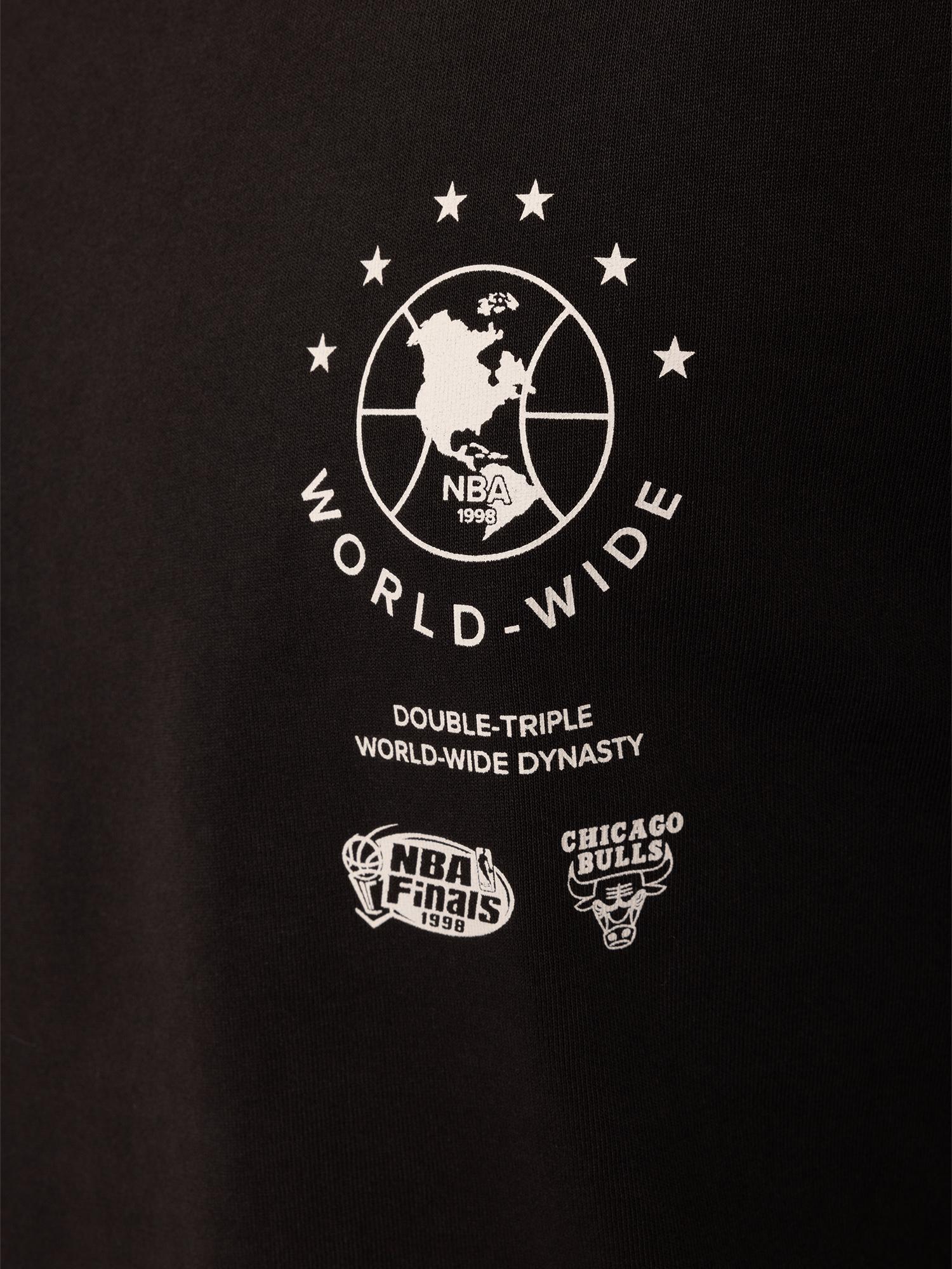 Chicago Bulls Greatest Team Ever Tee - Image 4