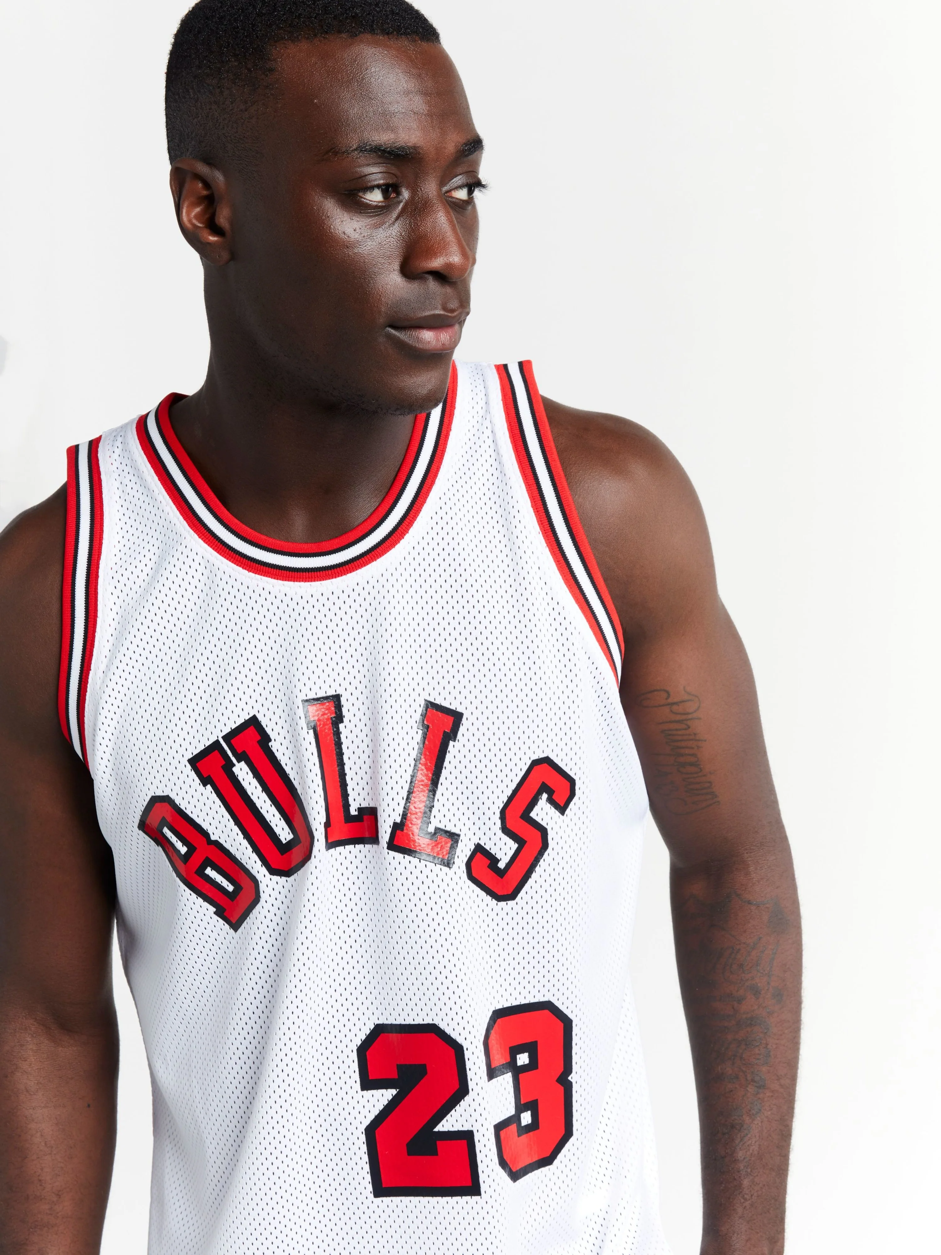 Michael Jordan 1984-85 Chicago Bulls Home Authentic Jersey - Image 3