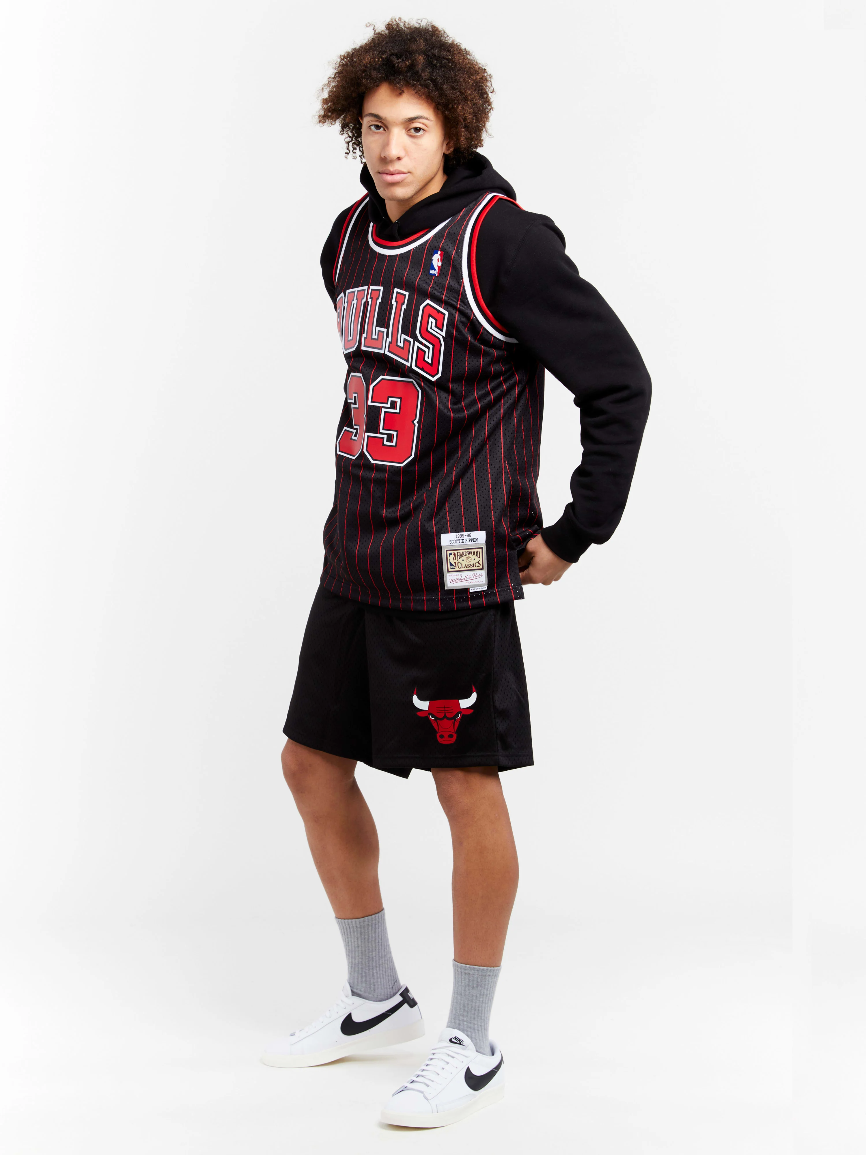 Scottie Pippen 1995-96 Chicago Bulls Swingman Jersey - Image 3