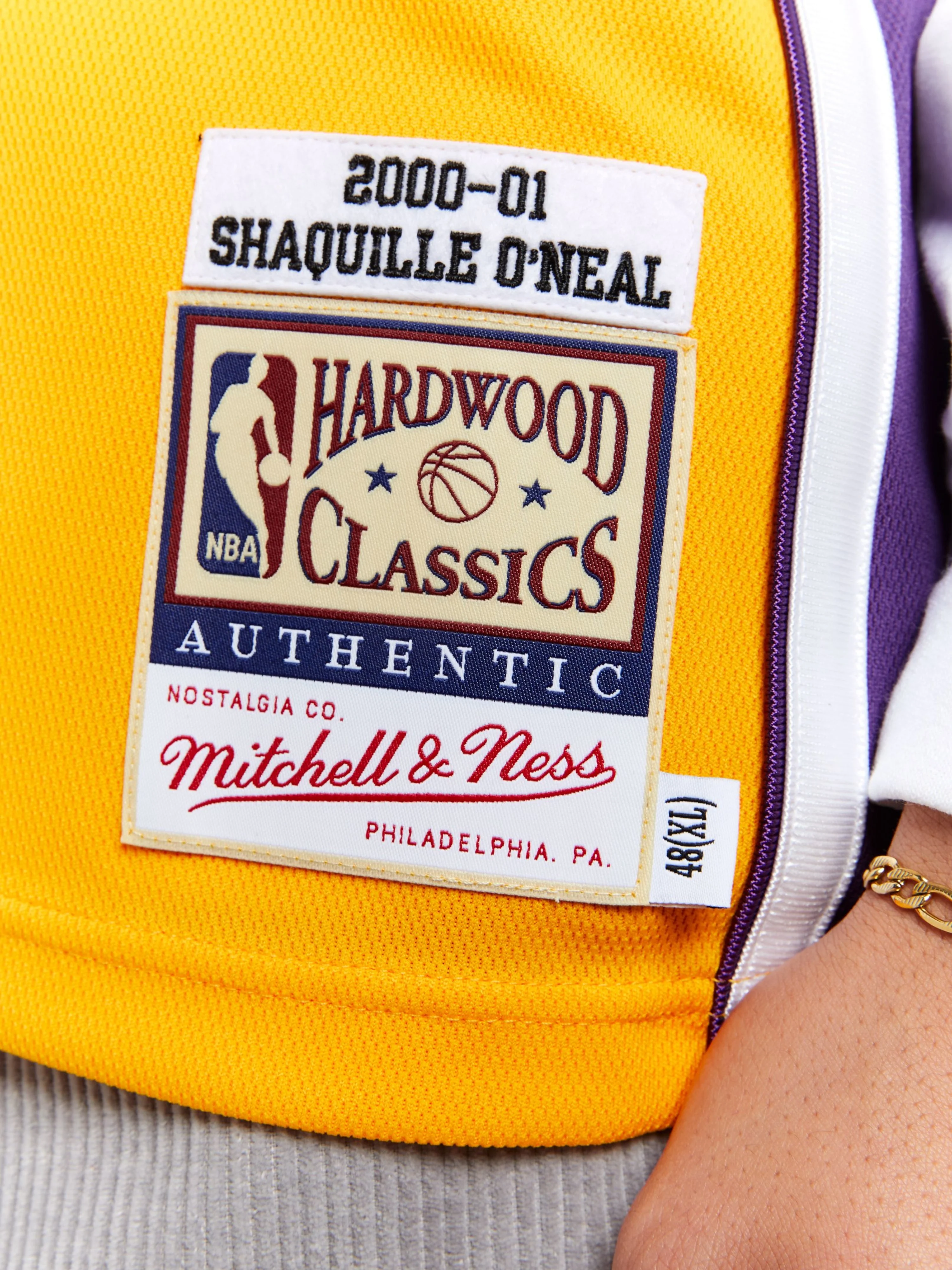 Shaquille O'Neal 2000-01 L.A Lakers Home Authentic Jersey - Image 4