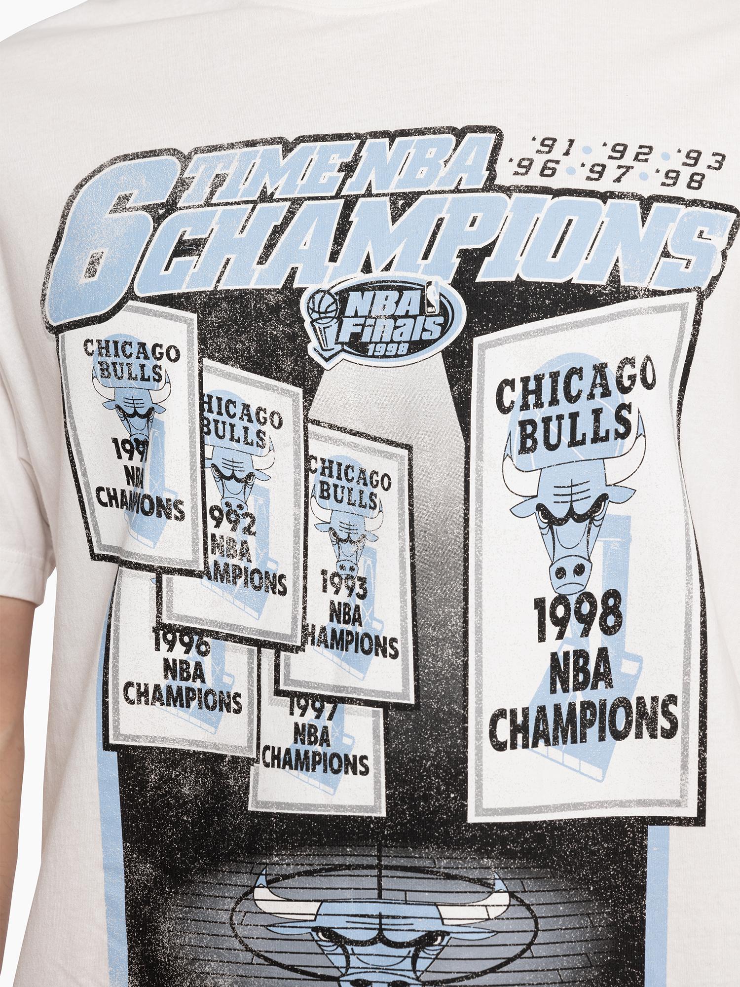 Chicago Bulls Stadium Banner Tee - Image 4