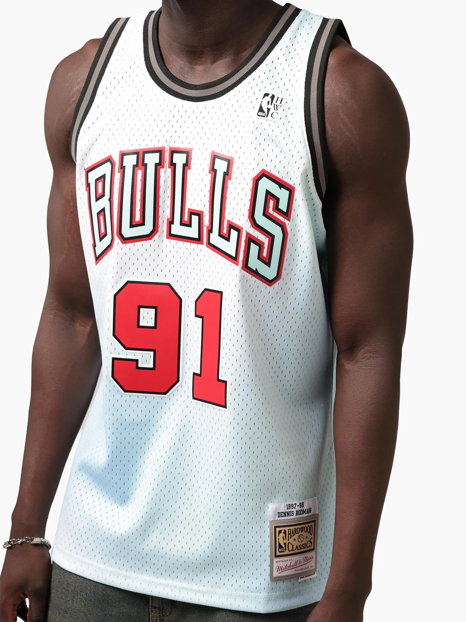 Dennis Rodman 1997-98 Chicago Bulls Warehouse Rave Swingman Jersey - Image 4